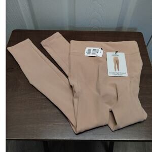 Leonisa NWT Size Large Moderate Compression Invisible High-Waisted Capri Shaper